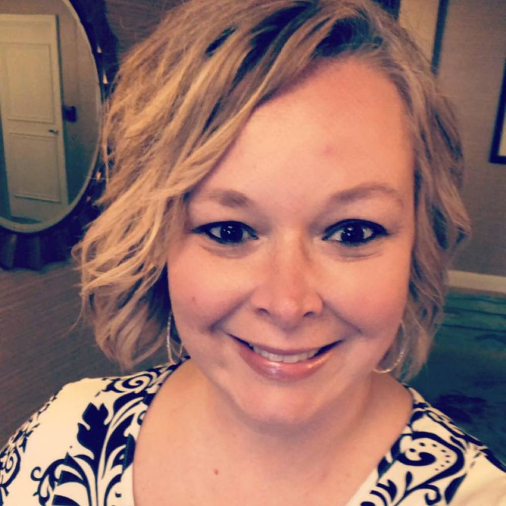 Meet your Posher, Tonya